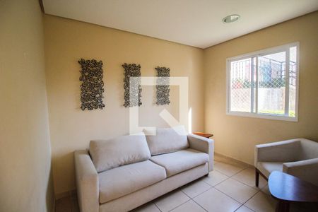 Apartamento à venda com 48m², 2 quartos e 1 vaga Apartamento à venda com 48m², 2 quartos e 1 vagaÁrea comum - Salão de Festas