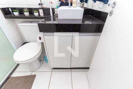 Apartamento à venda com 48m², 2 quartos e 1 vaga Apartamento à venda com 48m², 2 quartos e 1 vagaBanheiro