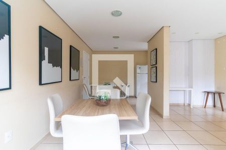 Apartamento à venda com 48m², 2 quartos e 1 vaga Apartamento à venda com 48m², 2 quartos e 1 vagaÁrea comum - Salão de Festas
