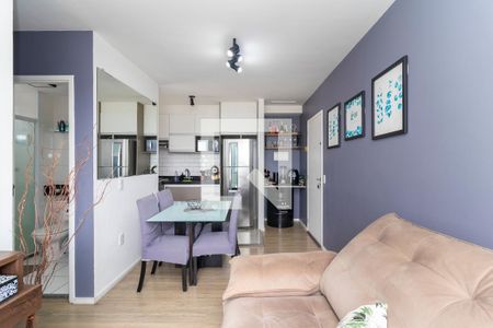 Sala de apartamento para alugar com 2 quartos, 48m² em Jardim Helena, São Paulo