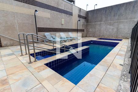 Apartamento à venda com 48m², 2 quartos e 1 vaga Apartamento à venda com 48m², 2 quartos e 1 vagaÁrea comum - Piscina