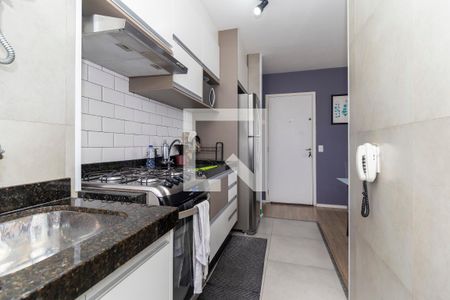 Apartamento à venda com 48m², 2 quartos e 1 vaga Apartamento à venda com 48m², 2 quartos e 1 vagaCozinha e Área de Serviço
