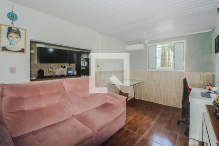 Sala de casa à venda com 2 quartos, 55m² em Bom Jesus, Porto Alegre