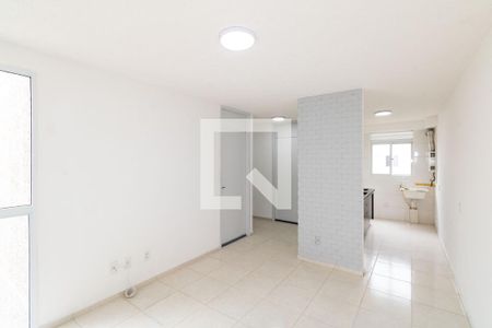 Sala de apartamento para alugar com 2 quartos, 44m² em Campo Grande, Rio de Janeiro