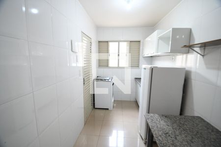 Cozinha de kitnet/studio para alugar com 1 quarto, 30m² em Cidade Universitária, Campinas