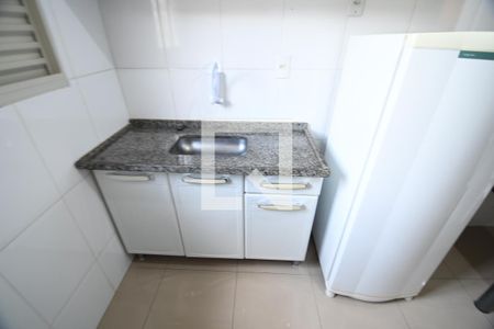 Cozinha de kitnet/studio para alugar com 1 quarto, 30m² em Cidade Universitária, Campinas