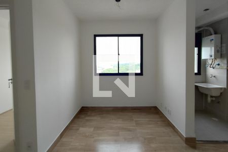 Sala de apartamento para alugar com 2 quartos, 37m² em Jardim Roseira, Campinas