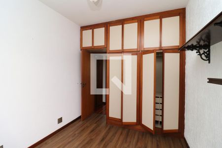 Quarto 1 de apartamento para alugar com 3 quartos, 240m² em Jardim Guanabara, Rio de Janeiro