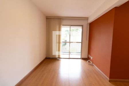 Sala de apartamento para alugar com 3 quartos, 67m² em Vila Indiana, São Paulo