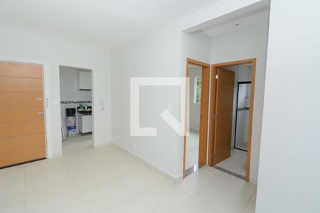 Sala de apartamento para alugar com 2 quartos, 57m² em Novo das Indústrias, Belo Horizonte