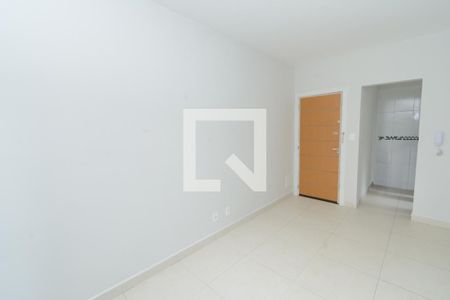 Sala de apartamento para alugar com 2 quartos, 57m² em Novo das Indústrias, Belo Horizonte