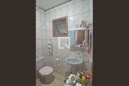 Banheiro de casa à venda com 1 quarto, 80m² em Estância Velha, Canoas