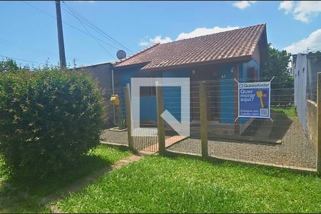 Casa à venda com 80m², 1 quarto e 1 vaga Casa à venda com 80m², 1 quarto e 1 vagaFachada