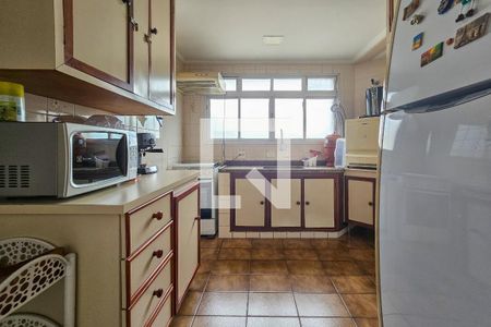 Apartamento para alugar com 193m², 3 quartos e 2 vagas Apartamento para alugar com 193m², 3 quartos e 2 vagasCozinha