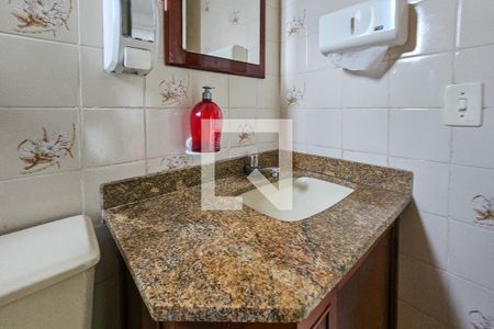 Apartamento para alugar com 193m², 3 quartos e 2 vagas Apartamento para alugar com 193m², 3 quartos e 2 vagasLavabo