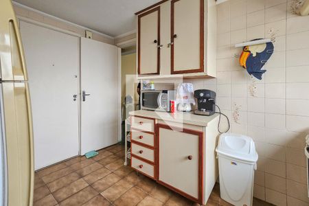 Apartamento para alugar com 193m², 3 quartos e 2 vagas Apartamento para alugar com 193m², 3 quartos e 2 vagasCozinha
