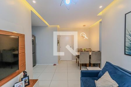 Sala de apartamento à venda com 2 quartos, 58m² em Todos Os Santos, Rio de Janeiro