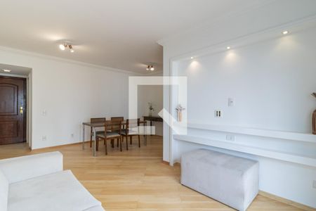 Sala  de apartamento para alugar com 2 quartos, 92m² em Indianópolis, São Paulo