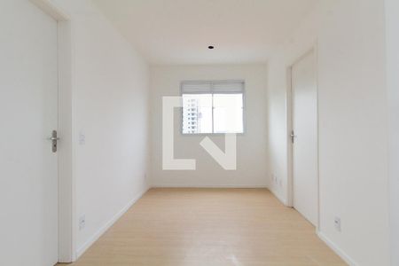 Sala de apartamento para alugar com 2 quartos, 34m² em Chácara Seis de Outubro, São Paulo