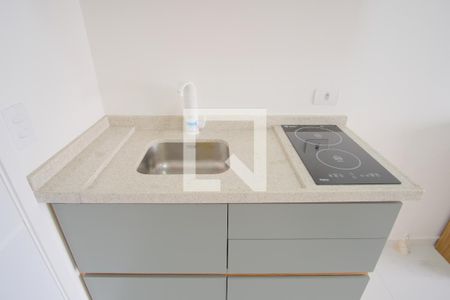 Cozinha de kitnet/studio para alugar com 1 quarto, 26m² em Vila Esperança, São Paulo