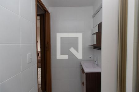 Banheiro de apartamento para alugar com 1 quarto, 40m² em Vila Paiva, São Paulo