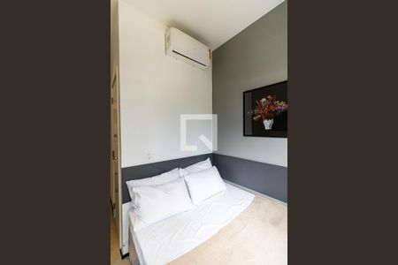 Quarto de kitnet/studio à venda com 1 quarto, 11m² em Liberdade, São Paulo