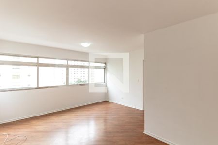 Sala de apartamento para alugar com 3 quartos, 90m² em Indianópolis, São Paulo