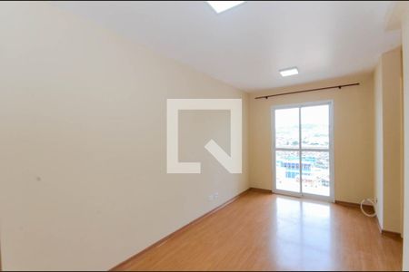 Sala de apartamento para alugar com 2 quartos, 50m² em Jardim Capri, Guarulhos