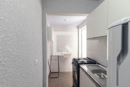 Cozinha e Área de Serviço de apartamento para alugar com 1 quarto, 25m² em Uberaba, Curitiba