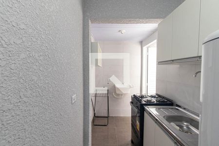 Cozinha e Área de Serviço de apartamento para alugar com 1 quarto, 25m² em Uberaba, Curitiba