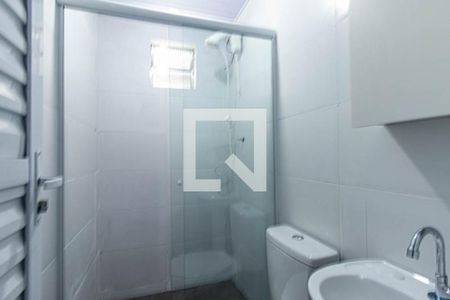 Banheiro Social de apartamento para alugar com 1 quarto, 25m² em Uberaba, Curitiba