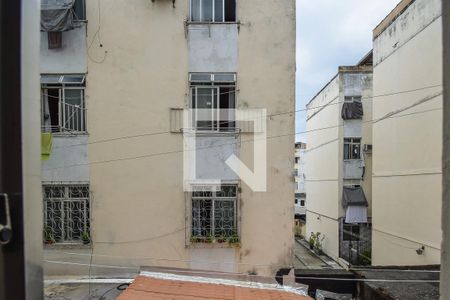 Vista do Quarto 1 de apartamento para alugar com 2 quartos, 50m² em Olaria, Rio de Janeiro