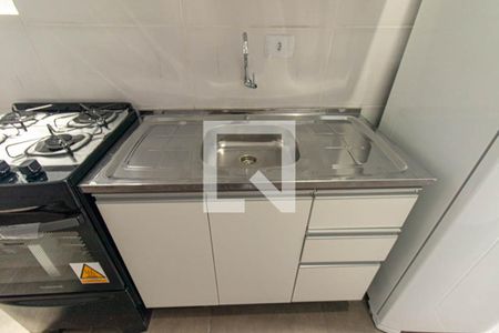 Cozinha e Área de Serviço de kitnet/studio para alugar com 1 quarto, 25m² em Uberaba, Curitiba