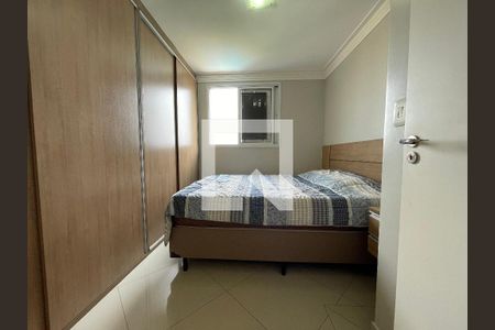 Suíte de apartamento à venda com 3 quartos, 75m² em Jardim Ester Yolanda, São Paulo