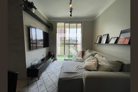 Sala de apartamento à venda com 3 quartos, 75m² em Jardim Ester Yolanda, São Paulo