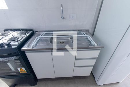 Cozinha e Área de Serviço de kitnet/studio para alugar com 1 quarto, 25m² em Uberaba, Curitiba