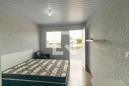 Sala/Quarto de kitnet/studio para alugar com 1 quarto, 30m² em Uberaba, Curitiba