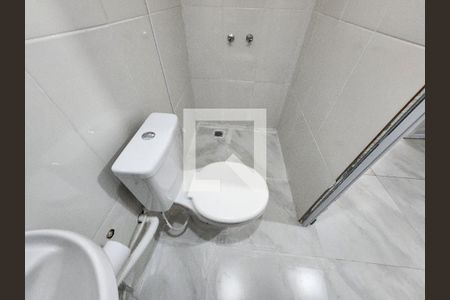 Studio para alugar com 11m², 1 quarto e 2 vagas Studio para alugar com 11m², 1 quarto e 2 vagasBanheiro