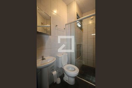 Banheiro de kitnet/studio para alugar com 1 quarto, 36m² em Cidade Universitária, Campinas