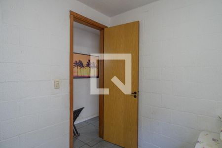 Quarto 2 de apartamento à venda com 2 quartos, 50m² em Cavalhada, Porto Alegre