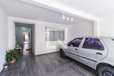Casa à venda com 180m², 3 quartos e 2 vagas Casa à venda com 180m², 3 quartos e 2 vagasGaragem
