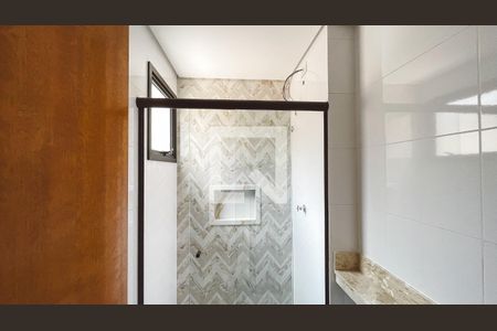 Banheiro de apartamento para alugar com 1 quarto, 42m² em Tucuruvi, São Paulo