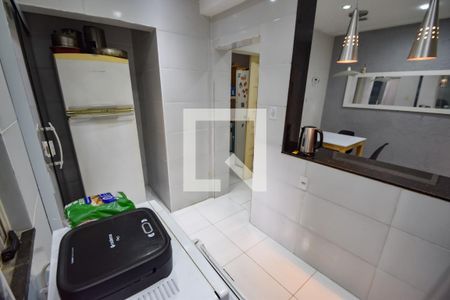 Casa à venda com 200m², 4 quartos e sem vaga Casa à venda com 200m², 4 quartos e sem vagaCozinha