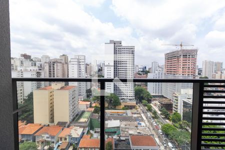 Varanda de kitnet/studio para alugar com 1 quarto, 27m² em Pompeia, São Paulo