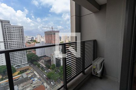 Stúdio - Varanda de kitnet/studio para alugar com 1 quarto, 27m² em Pompeia, São Paulo