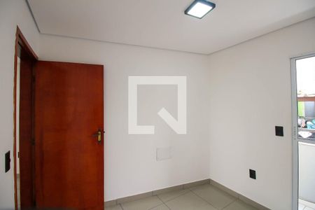 Quarto 1 de apartamento para alugar com 2 quartos, 45m² em Jardim Adutora, São Paulo