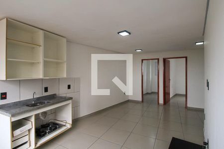 Sala/Cozinha de apartamento para alugar com 2 quartos, 45m² em Jardim Adutora, São Paulo