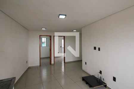 Sala/Cozinha de apartamento para alugar com 2 quartos, 45m² em Jardim Adutora, São Paulo