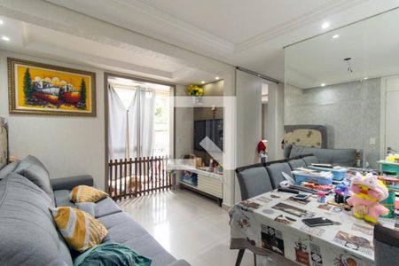 Sala de apartamento para alugar com 2 quartos, 57m² em Capão Raso, Curitiba