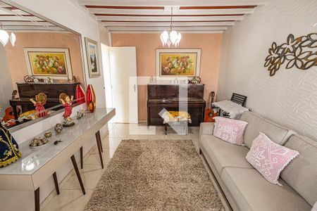 Sala de casa à venda com 3 quartos, 230m² em São Luiz, Belo Horizonte